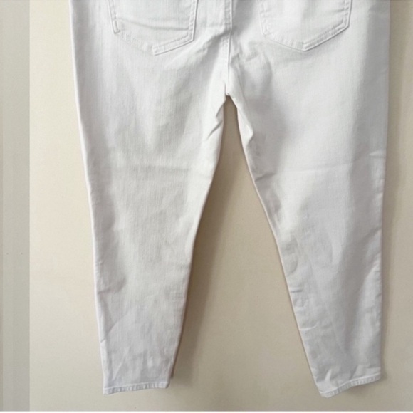 Pistola Jennifer Oslo White High Waisted Jeans P6822FTN Size 27 Distressed - Picture 6 of 8